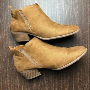 American Eagle Brown Suede Ankle Boots